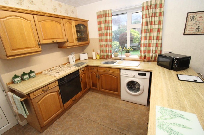 Images for Downs Crescent, Gawber, Barnsley